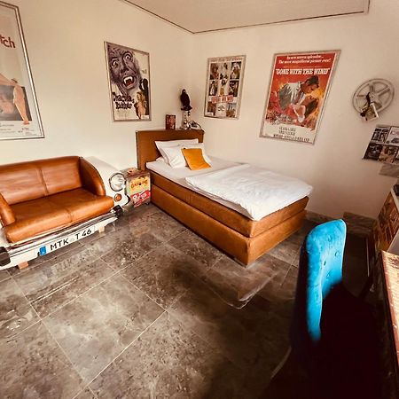 Hotel Karthaeuser Hof Floersheim am Main Экстерьер фото