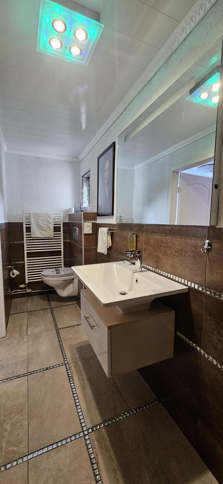 Hotel Karthaeuser Hof Floersheim am Main Экстерьер фото