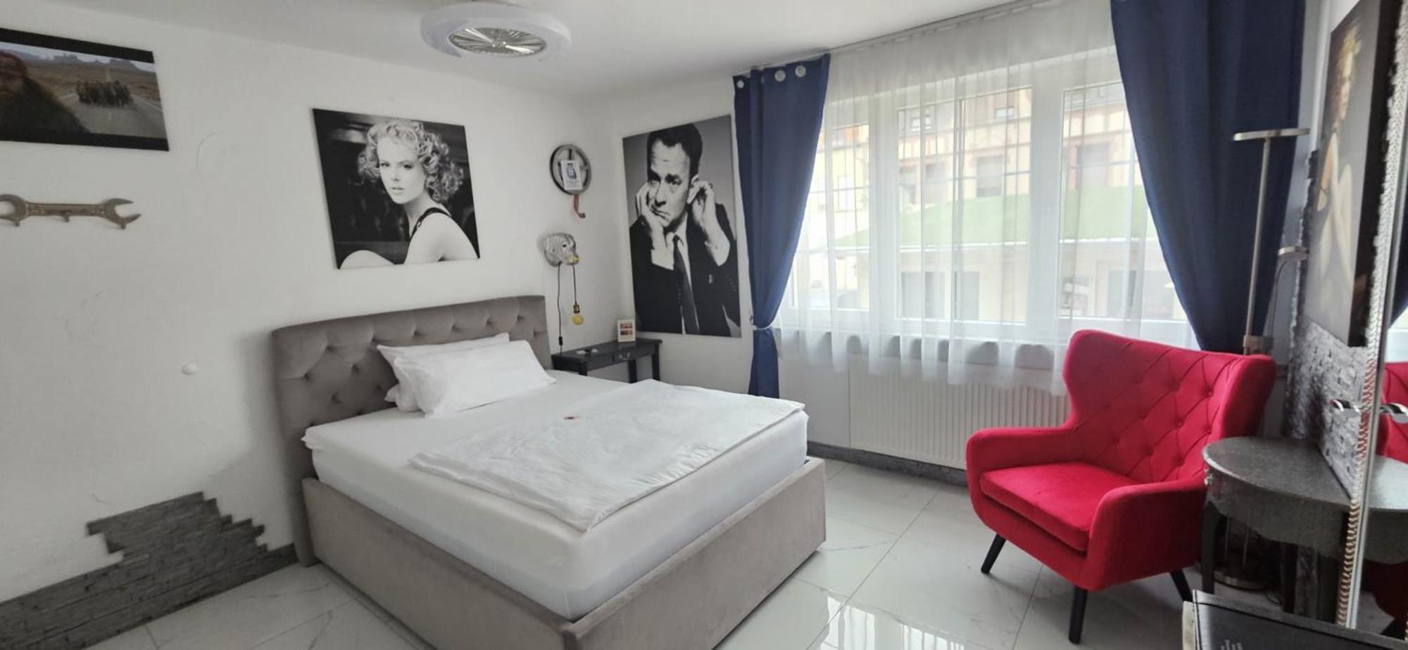 Hotel Karthaeuser Hof Floersheim am Main Экстерьер фото